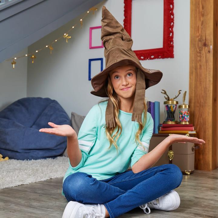 Immagine prodotto Spin Master Cappello Parlante con 15 frasi per gioco creativo di Harry Potter