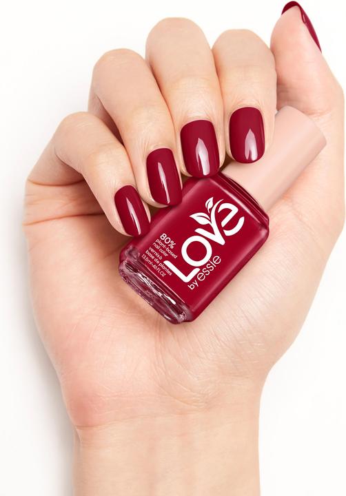 Actual product image Essie Love by (120 i am the moment, Gel-Effect Nail Polish)