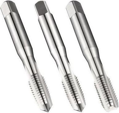 1 Gewindebohrer bestehend aus 6-8xP Gewindeanschnitt, 1 Gewindebohrer bestehend aus 4-6xP Gewindeanschnitt und 1 Gewindebohrer bestehend aus 2-3xP Gewindeanschnitt