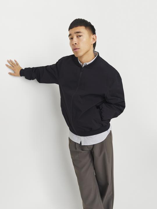 Image du produit Jack & Jones Jjecharge Bomber Jacket Noos (M)