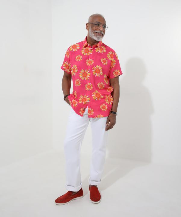 Produktbild Joe Browns Sunflower Holiday Short Sleeve Shirt (XXL)