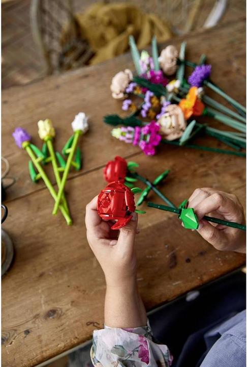 Actual product image LEGO Bouquet (10280, LEGO Botanical, LEGO Icons)