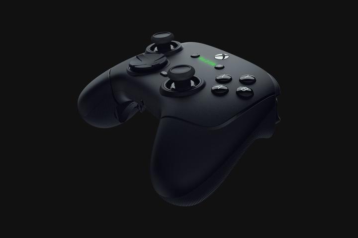Produktbild Razer Wolverine V3 Pro (Xbox Series X, PC)