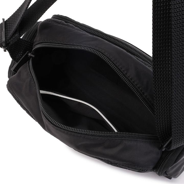 Actual product image Hedgren Inner City Emily shoulder bag RFID protection 24 cm
