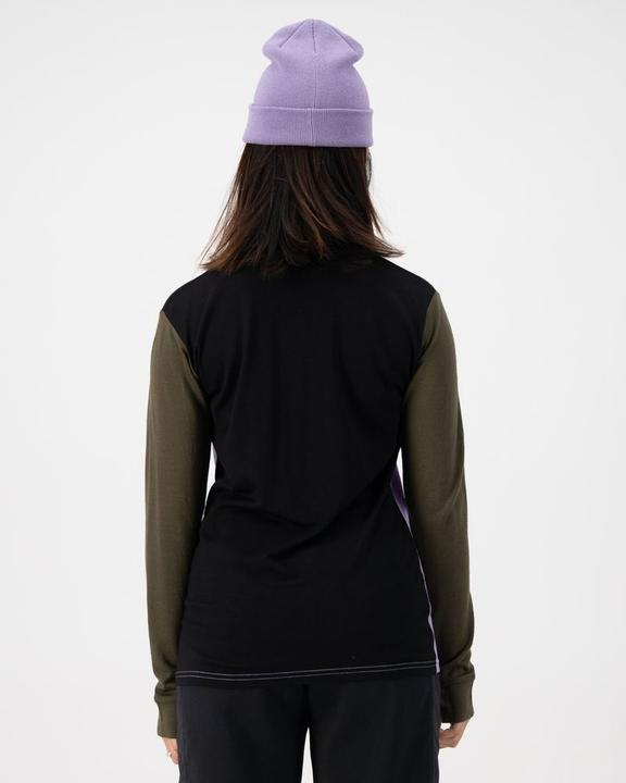 Actual product image Mons Royale Women's Yotei L/S (XS)