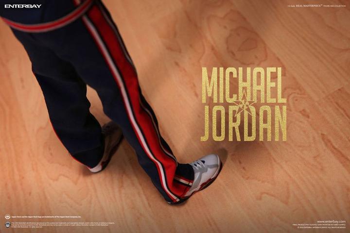 Produktbild Enterbay NBA Collection figurine Real Masterpiece 1/6 Michael Jordan Barcelona '92 Limited Edition 30 cm