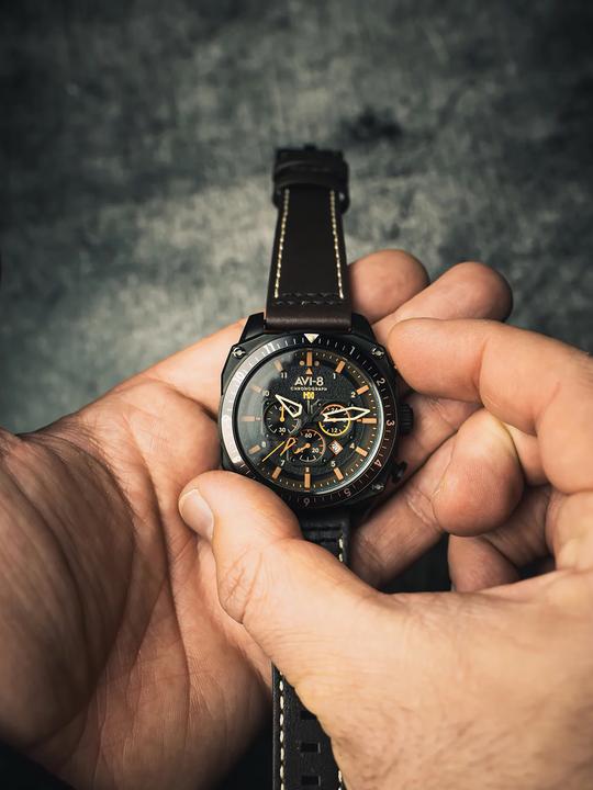 Produktbild AVI-8 AV-4100-08 (Chronograph)