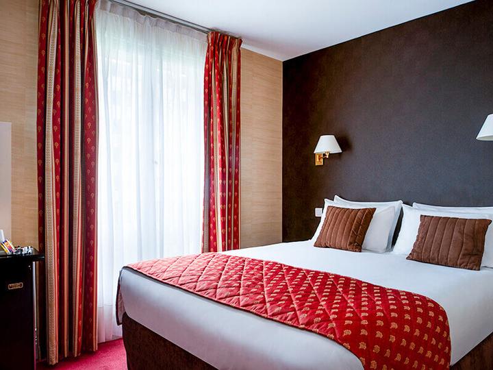 Immagine prodotto Smartbox Parigi magica: soggiorno romantico con 1 notte in un hotel a 3 o 4 stelle (2 pers.)