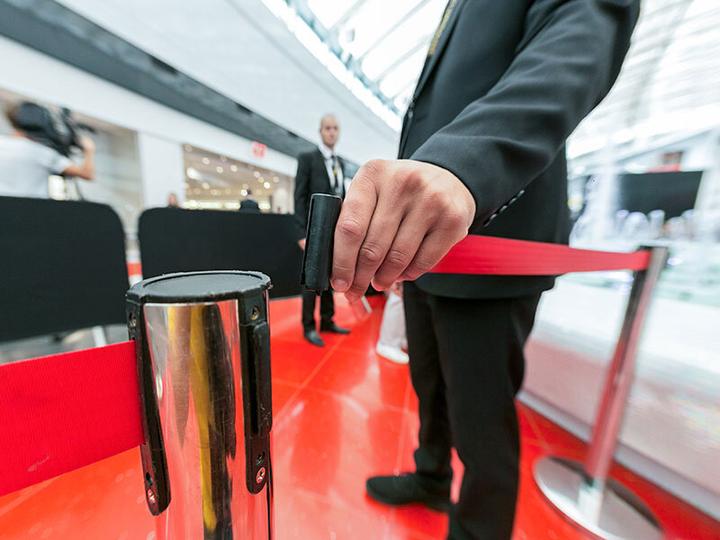 Immagine prodotto Smartbox Weekend in club a Berlino con accesso alla corsia preferenziale per 2 persone (2 pers.)