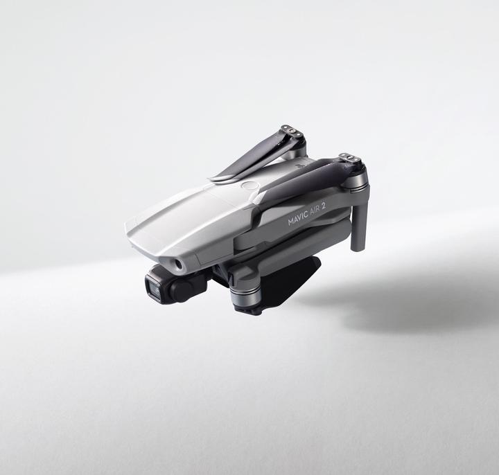 Actual product image DJI Mavic Air 2 Fly More Combo (34 min, 570 g, 48 Mpx)