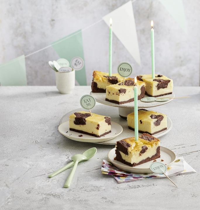 Produktbild Betty Bossi Kochbuch Desserts für grosse Runden (Deutsch, Betty Bossi, 2023)