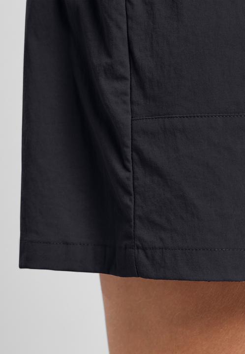 Actual product image Jack Wolfskin Desert Shorts W (34)