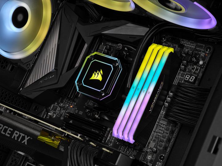 Actual product image Corsair Vengeance RGB RT (2 x 16GB, 3200 MHz, DDR4-RAM, DIMM)