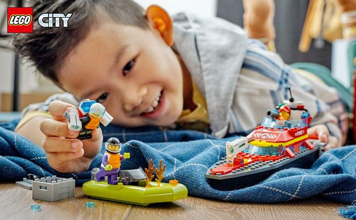 Immagine prodotto LEGO 60373 Barca a fuoco (60373, LEGO City)