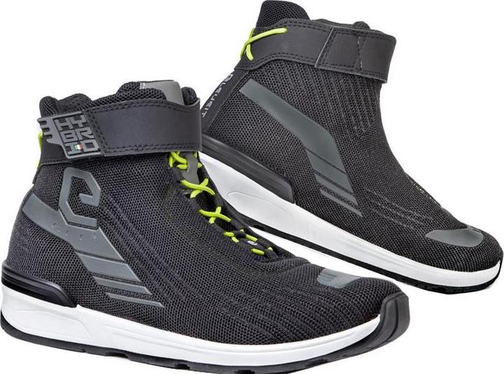 Produktbild Eleveit HYBRID Knitted Sneaker (45)