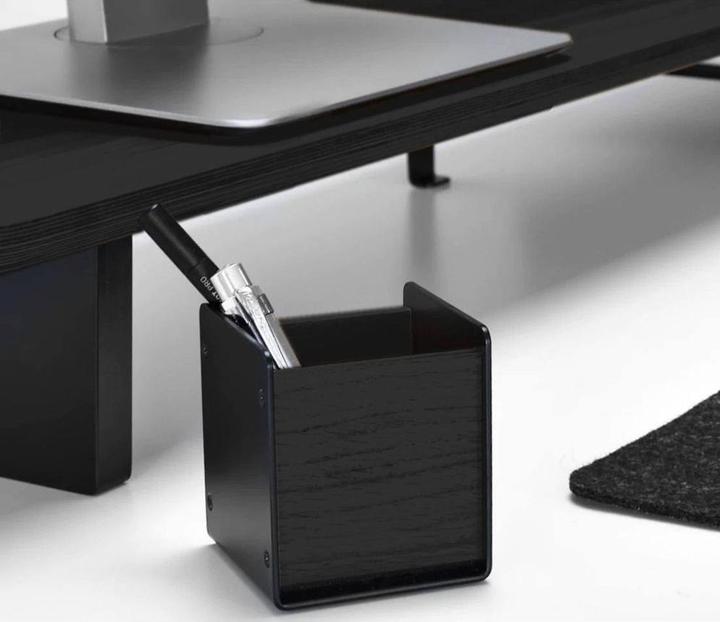 Actual product image Balolo Pen holder walnut