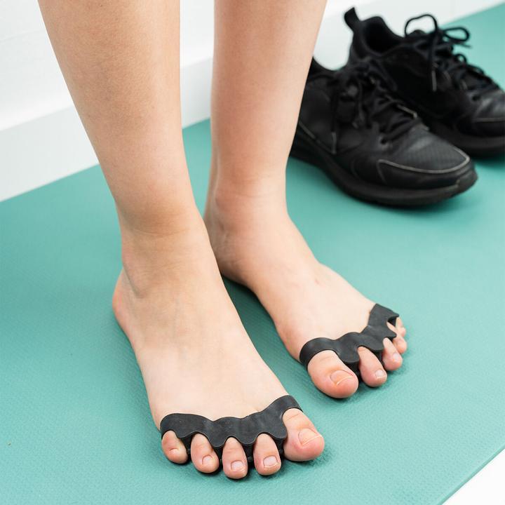 Actual product image InnovaGoods Toe spreader for relaxation and sport Toelax 4 pieces (Toe separators)