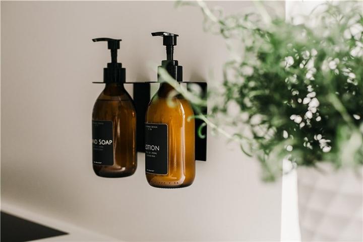 Image du produit Nordesign Lotion pour les mains et le corps, Lait d'amande 250ml, Étiquette blanche (Lotion au savon, 250 ml)