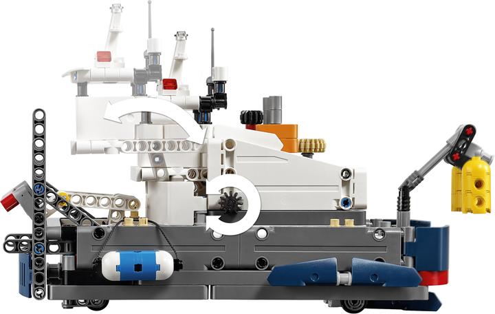 Actual product image LEGO research vessel (42064, LEGO Technic)