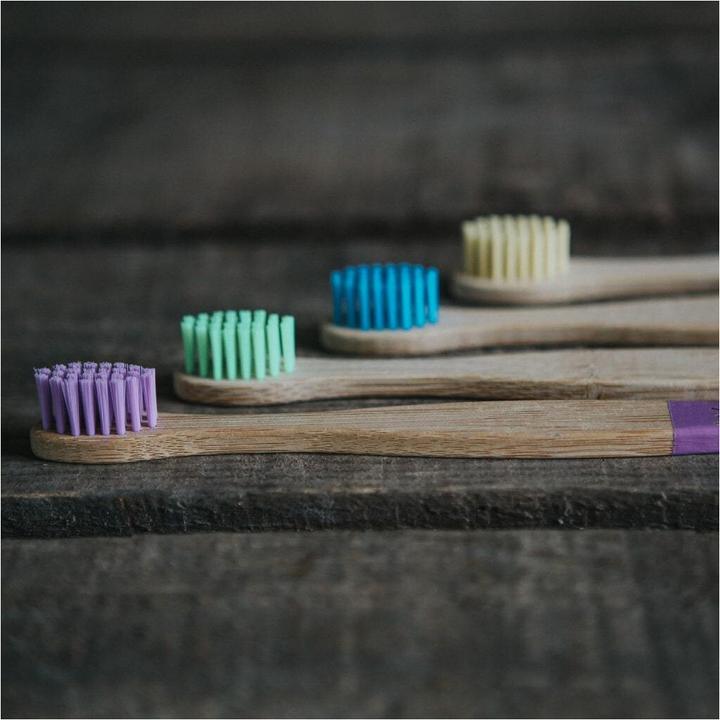 Image du produit Wild & Stone Brosses à dents pour enfants en bambou, douces, multicolores, lot de 4 (Souple, 4 x)