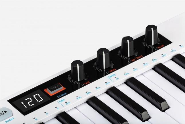 Produktbild Arturia KeyStep 37 (Keyboard)