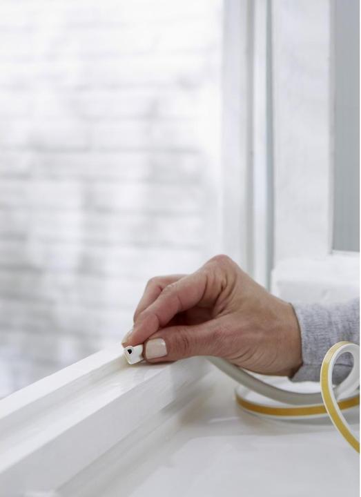 Image du produit tesa tesamoll CLASSIC Profilé P Joint de fenêtre, joint en caoutchouc pour l'isolation