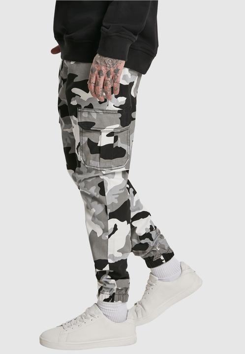 Actual product image Urban Classics Camo Cargo Jogging Pants 2.0 (34)