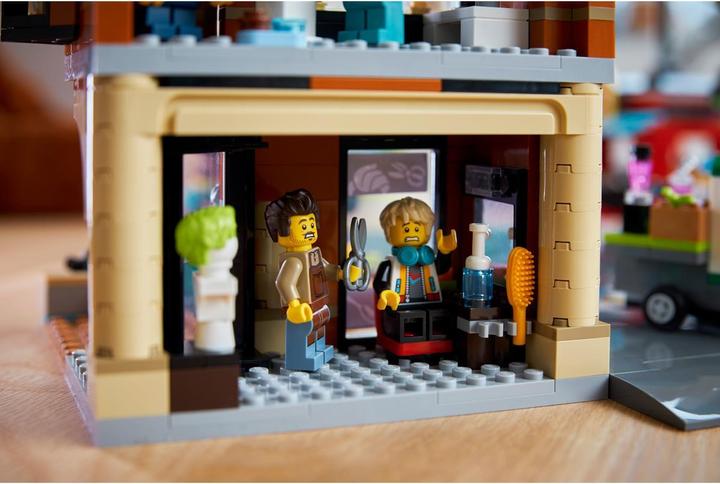 Produktbild LEGO Stadtzentrum (60380, LEGO City)