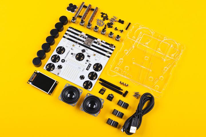 Immagine prodotto CircuitMess Jay D - DJ Mixer