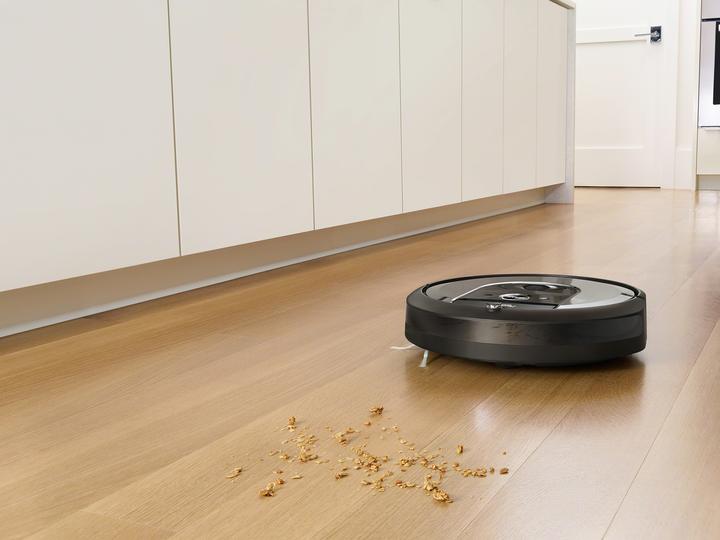 Actual product image iRobot Roomba i7 (Robot vacuum)