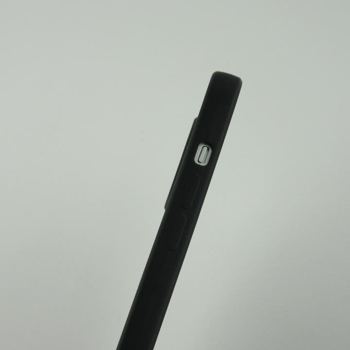 Actual product image PhoneLook Coque Silicone avec lanière et crochet (Apple iPhone 13)