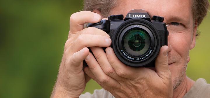 Produktbild Panasonic Lumix DC-FZ1000 II (25 - 400 mm, 20 Mpx, 1")