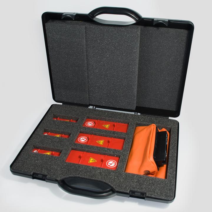Actual product image Brady LV low-voltage fuse strip set, sizes NH00 and NH1-NH3 with insulating gloves (1
