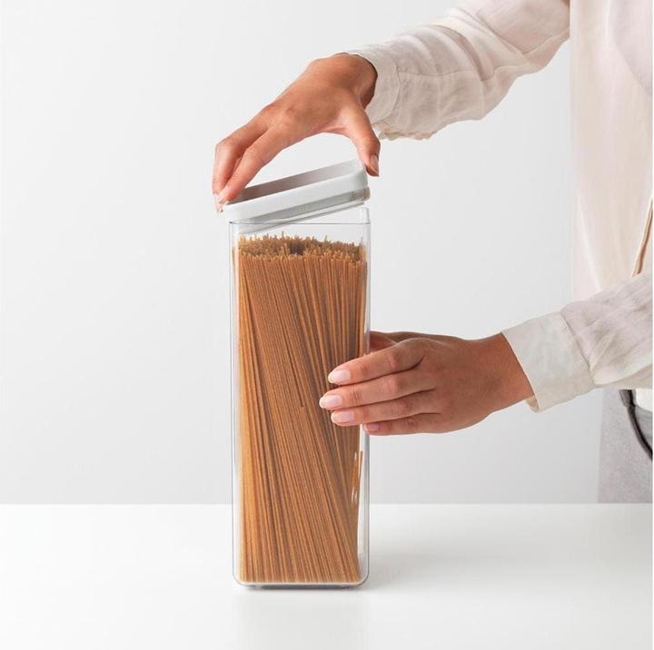 Actual product image Brabantia Storage jar square 2.5L (2.50 l)
