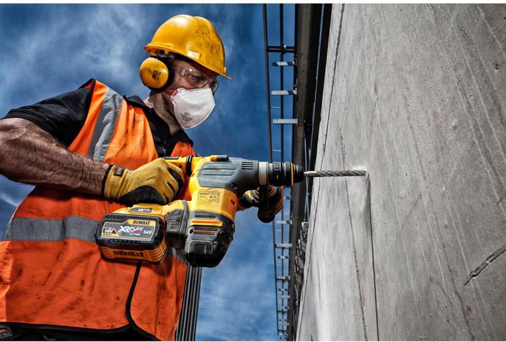 Actual product image DeWalt Hammer drill SDSplus (8 millimetres)