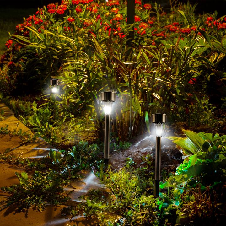 Produktbild Casativo Mini-LED-Solarlampen, 32 StÃ¼ck mit Erdspiess & DÃ¤mmerungssensor, IP44 (IP44)