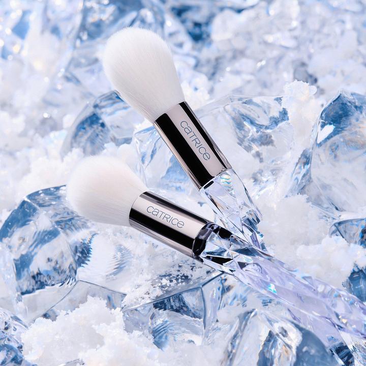 Actual product image Catrice Highlighter brush Arctic Illusion (Highlighter)