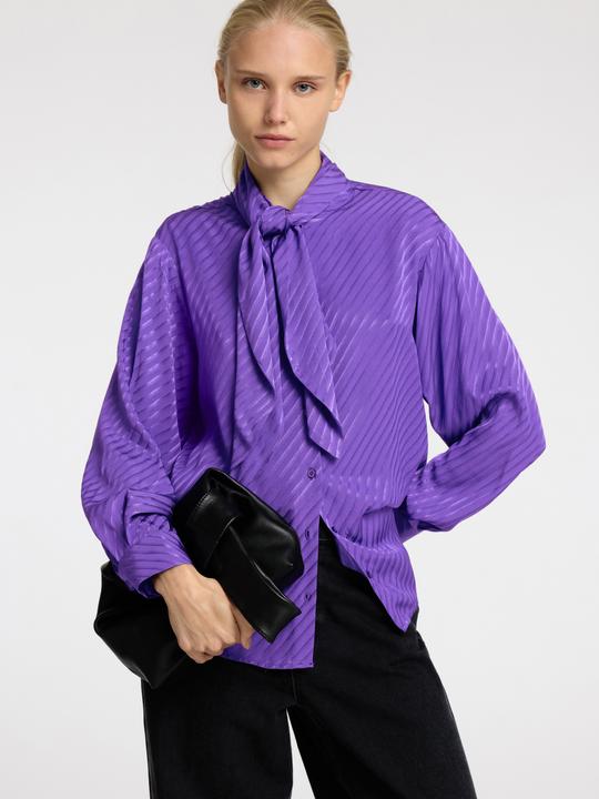 Image du produit Selected Femme Blouse en satin à noeuds (34)