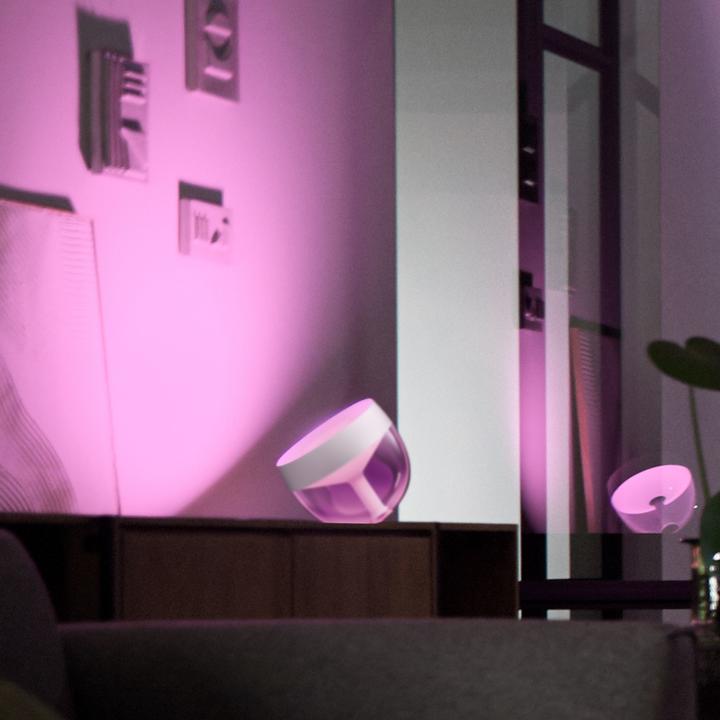 Produktbild Philips Hue Iris BT (570 lm)