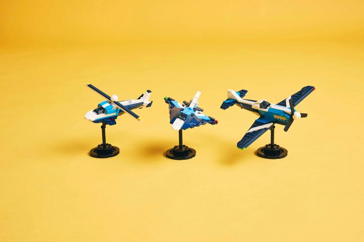 Produktbild LEGO Flieger: Rennflugzug (31160, LEGO Creator Expert)