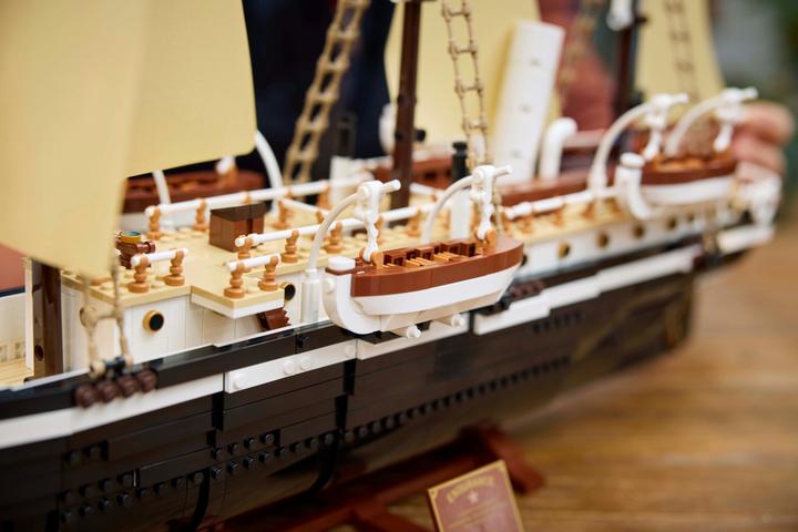 Produktbild LEGO Endurance (10335, LEGO Icons, LEGO Seltene Sets)