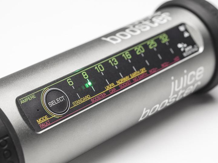 Productafbeelding Juice Technology Juice Booster 2 Zwitserse Reisset (Type 2, 22 kW, 32 A, CEE16 blauw, CEE16 rood, Type 13, CEE32 rood)