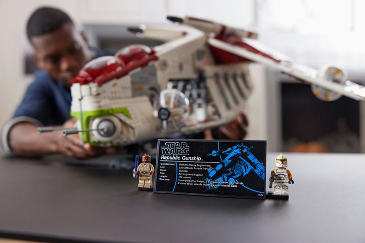 Produktbild LEGO UCS Republic Gunship (75309, LEGO Star Wars, LEGO Seltene Sets)