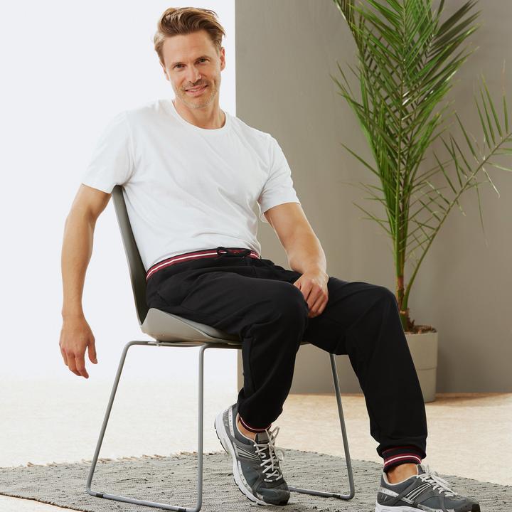 Actual product image Erwin Müller Men's stretch pants (48)
