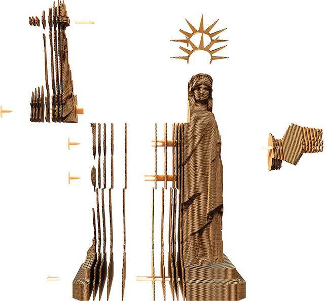 Immagine prodotto Cartonic Statua della Libertà - Modello in cartone 3D