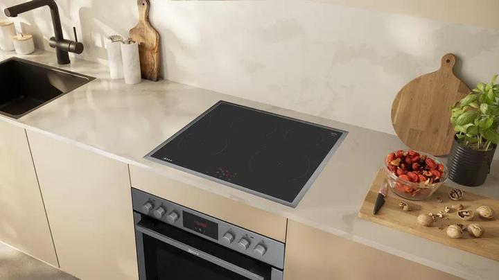 Image du produit Neff Set four encastrable, E1CCD2AK4 + M56SBF1L0, Cuisinière encastrable, table de cuisson à induction