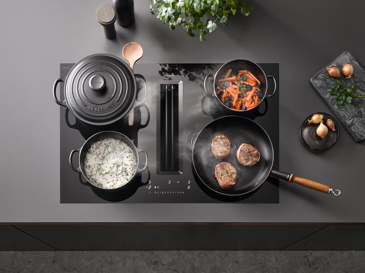 Actual product image Miele KMDA 7676 FL-A BlackPerfection