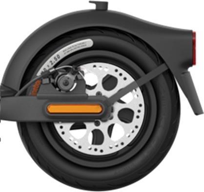 Productafbeelding Segway-Ninebot KickScooter F40D II van Segway (20 km/h, 40 km, 350 W)