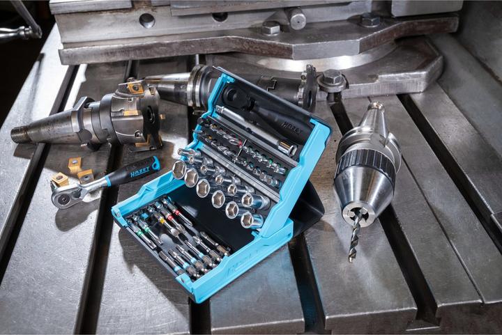 Image du produit HAZET Jeu de clés à douilles SmartCase 2200SC-2 ∙ Hexagone massif 6,3 (1/4 pouce), Carré creux 6,3 … (6 mm, 12 mm, 14 mm, 10 mm, 7 mm, 11 mm, 3 mm, 5 mm, 8 mm, 9 mm, 13 mm, 4 mm)