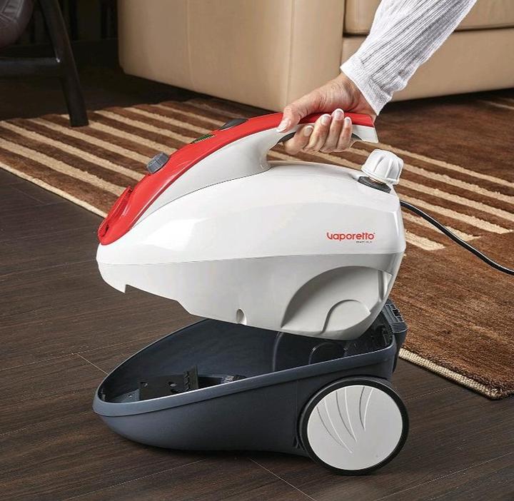 Immagine prodotto Polti Pulitore a vapore PTEU0268 Vaporetto Smart 30 R Potenza 1800 W, Pressione vapore 3 bar, Capacità (3 bar, 1800 W)